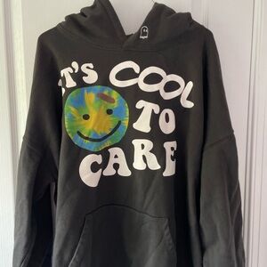 ⭐️SOLD⭐️Lonely Ghost Hoodie